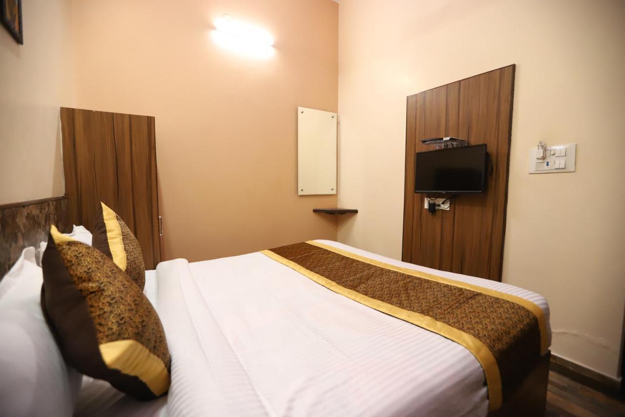The Park View Hotel Amritsar Ngoại thất bức ảnh