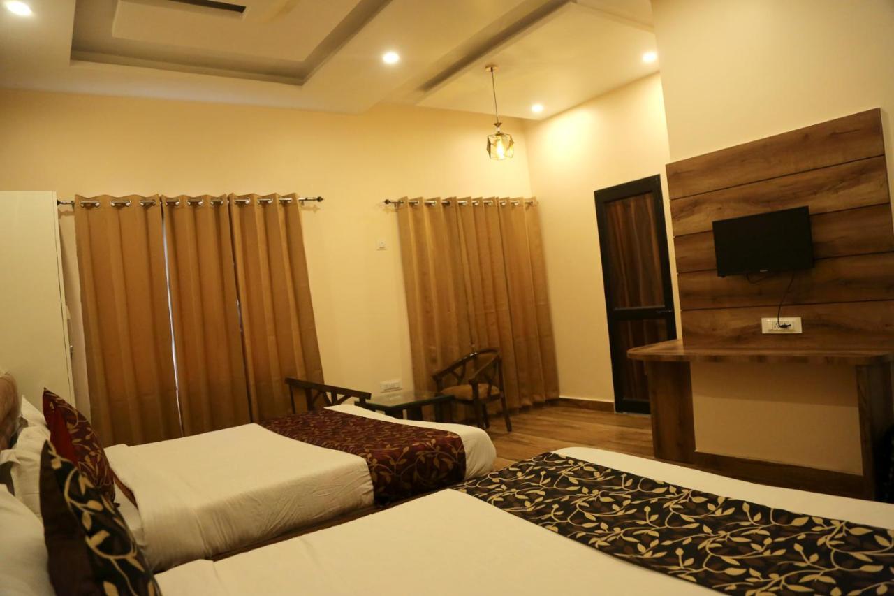 The Park View Hotel Amritsar Ngoại thất bức ảnh