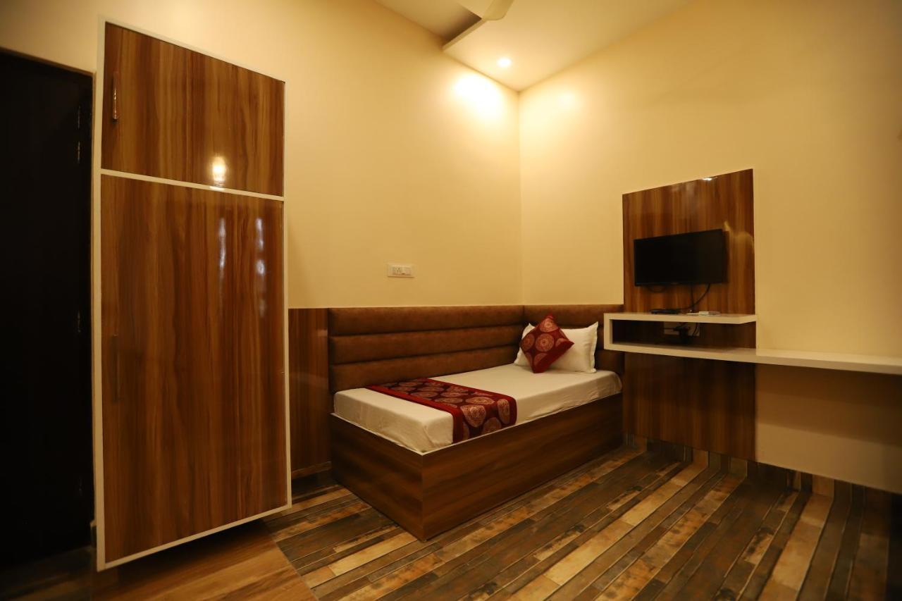The Park View Hotel Amritsar Ngoại thất bức ảnh