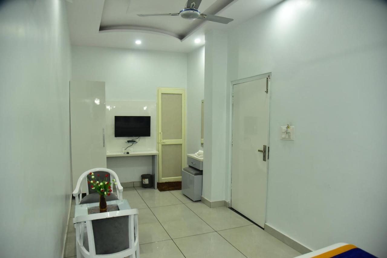 The Park View Hotel Amritsar Ngoại thất bức ảnh